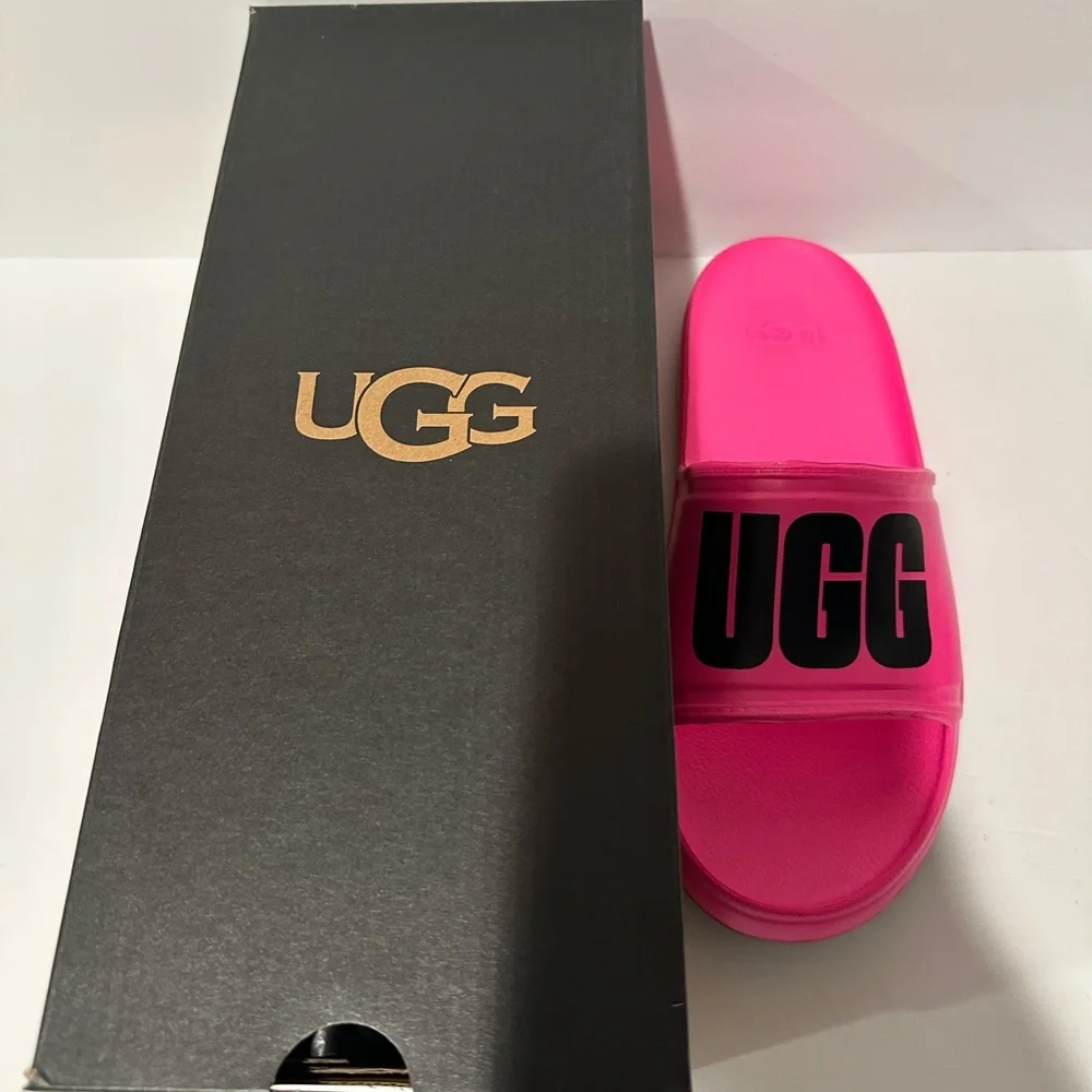 UGG Slides - Picture 8 of 10